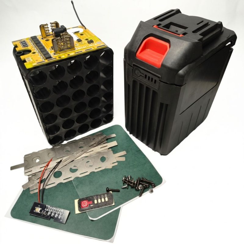 Корпус для акумулятора 21В Makita 5S6P на 30 18650 з BMS та LED індикацією